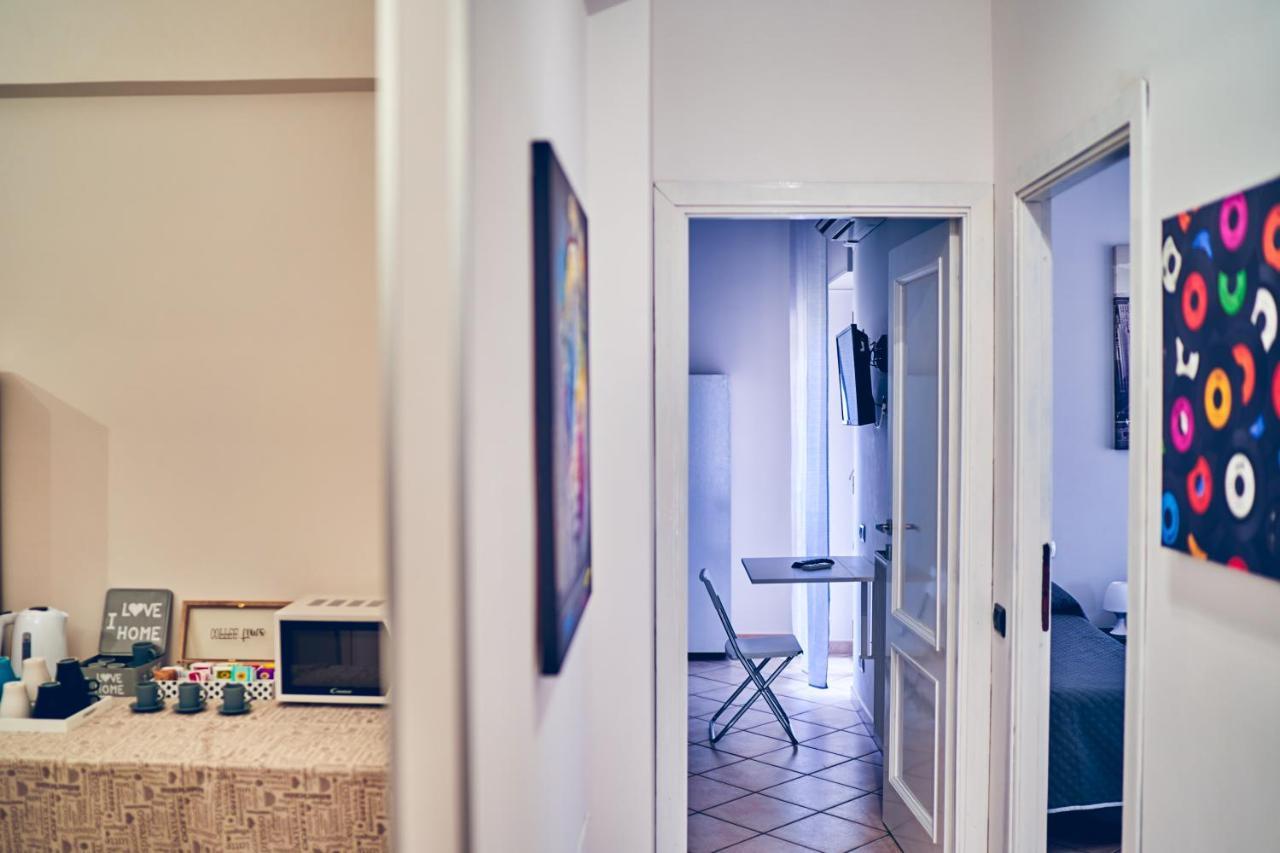 Travelershome 7Metri Guesthouse Ciampino Exterior photo