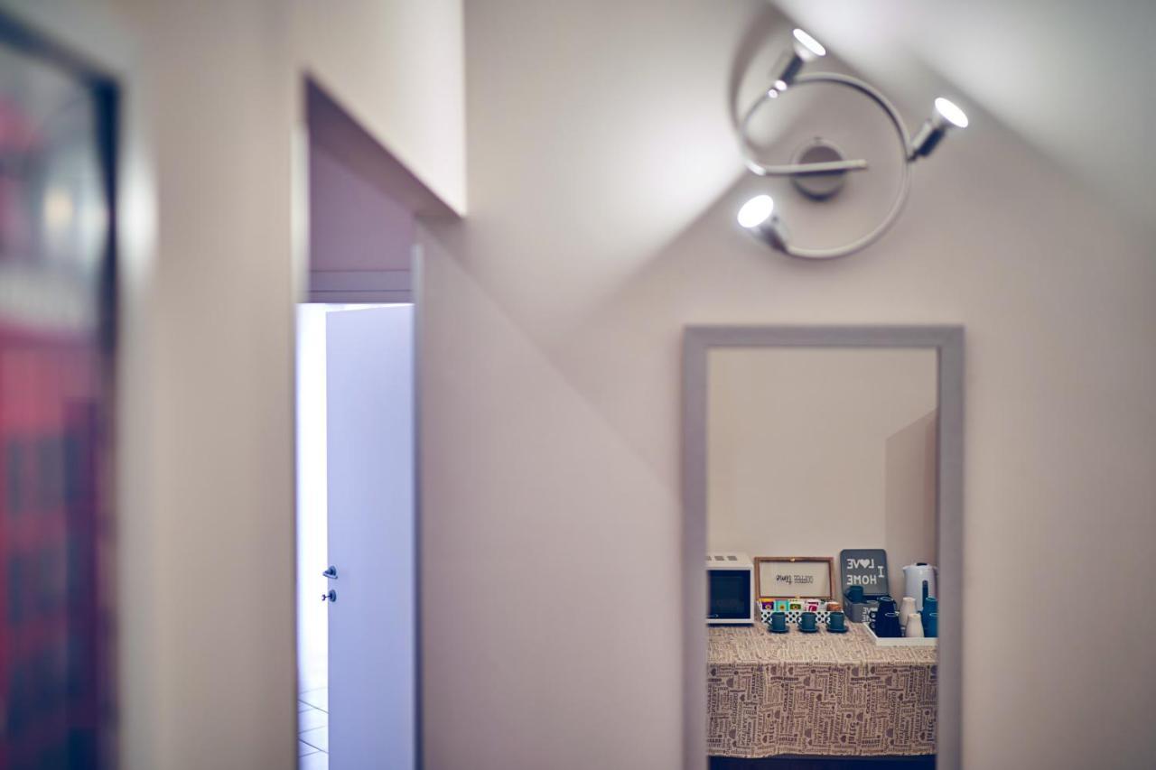 Travelershome 7Metri Guesthouse Ciampino Exterior photo
