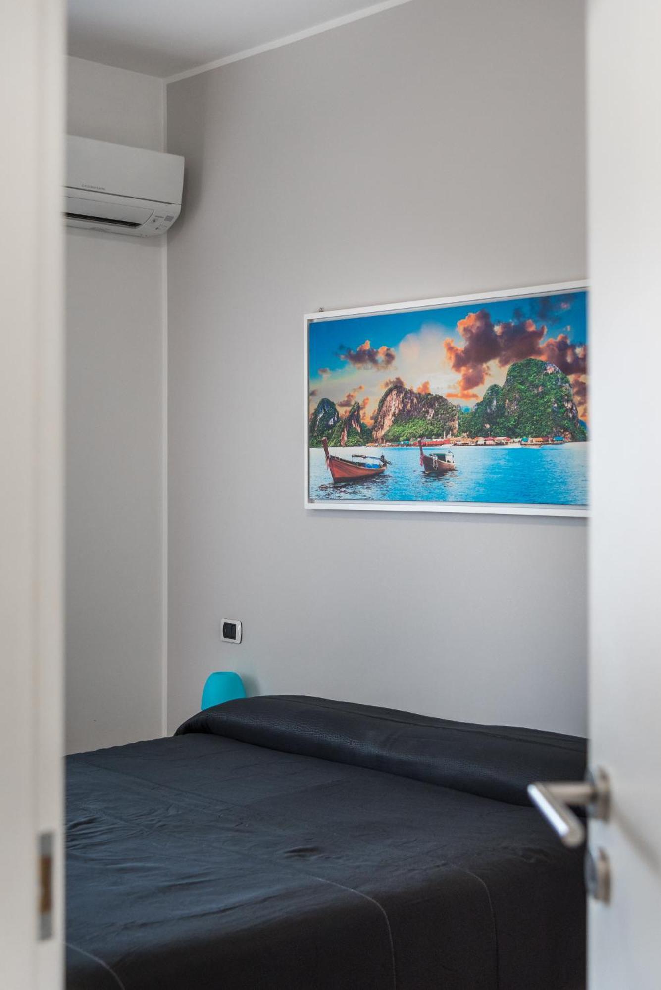 Travelershome 7Metri Guesthouse Ciampino Exterior photo