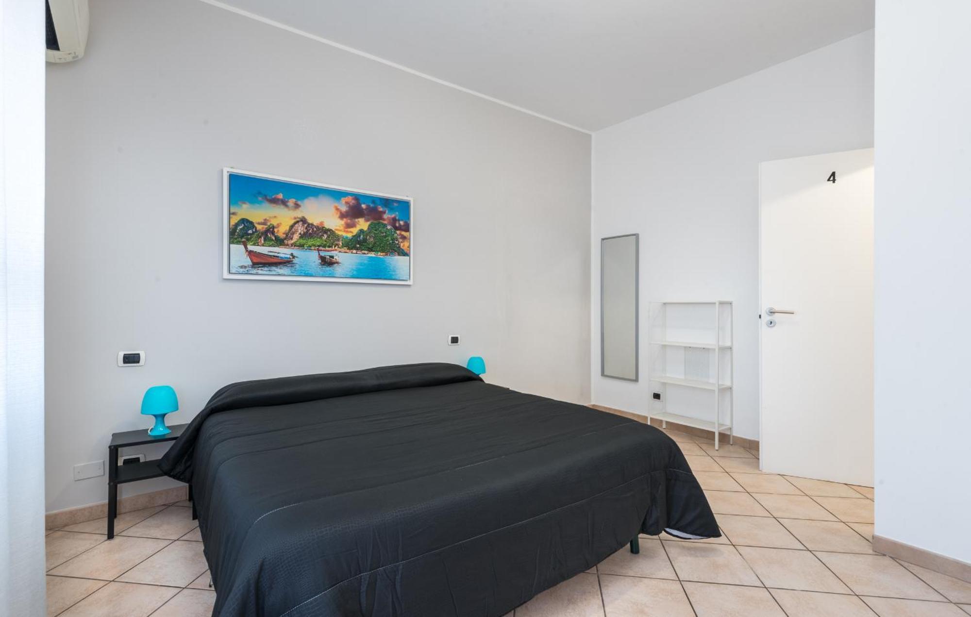 Travelershome 7Metri Guesthouse Ciampino Exterior photo